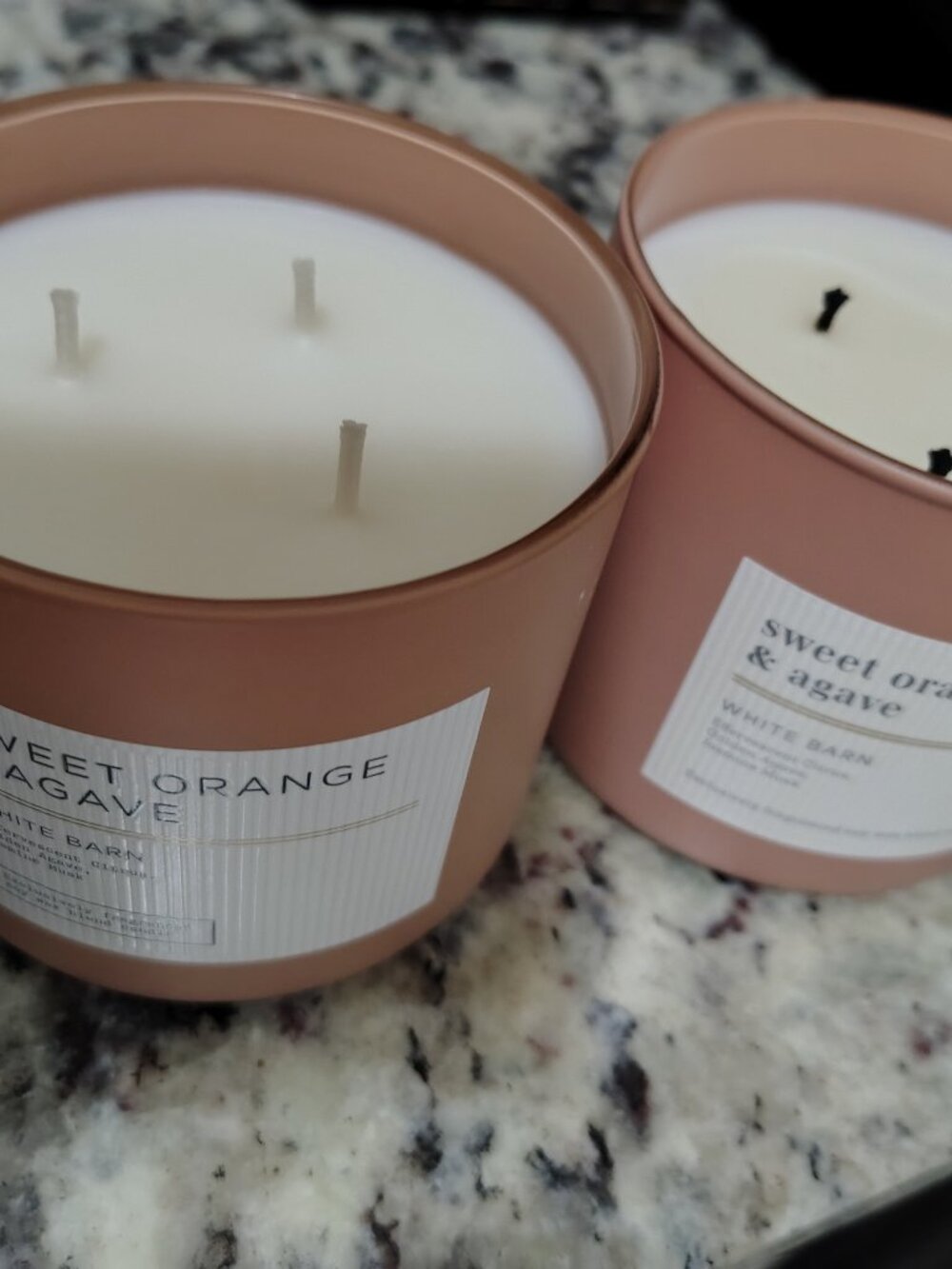 2 Sweet Orange and Agave White Barn Candles with Lid